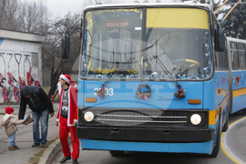 Коледен тролейбус