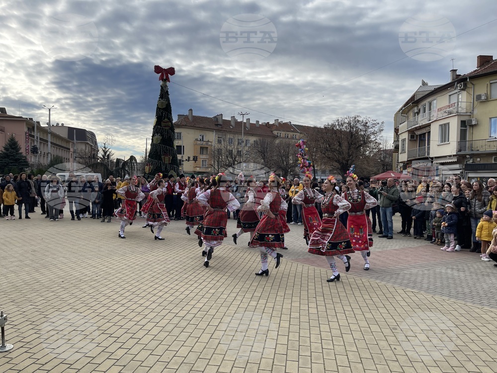 Казанлък - фестивал на коледарските състави