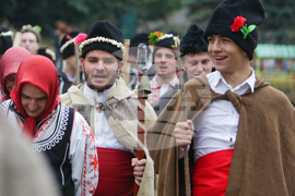 Село Лозен - коледари