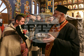 Село Лозен - коледари