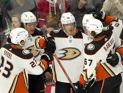 Ducks Blackhawks Hockey