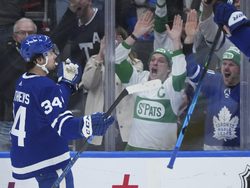 Kraken Maple Leafs Hockey