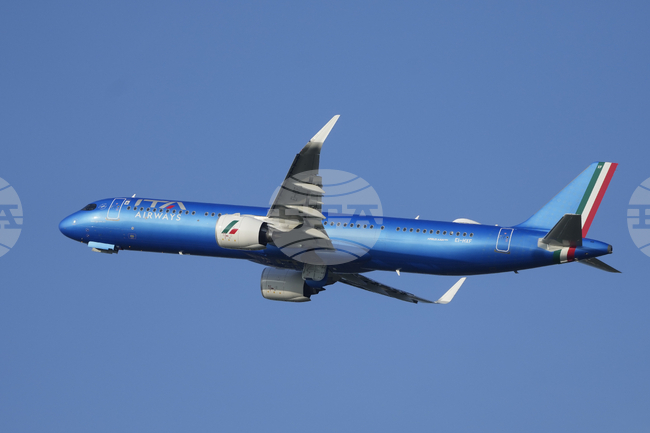 "ИТА Еъруейз" възобнови директните полети между Рим и Триполи в Либия след 10-годишно прекъсване