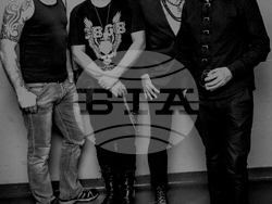 Нидерландската готик група Clan Of Xymox се завръща в София за концерт на 21 март 2025 г., снимка –организатори