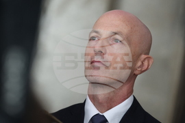 Парламент - Възраждане - изявление