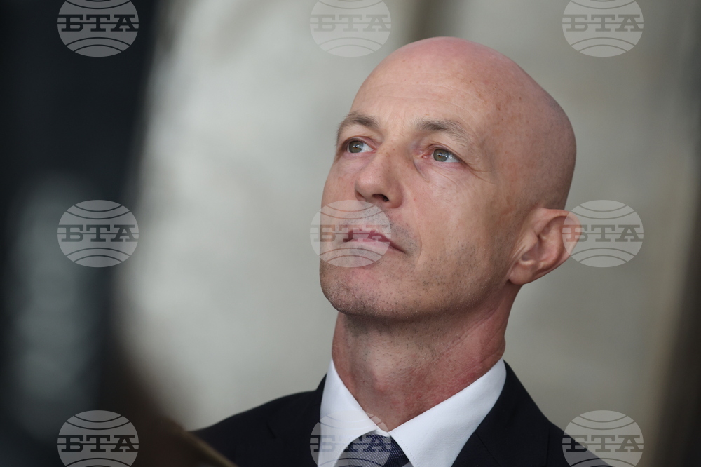 Парламент - Възраждане - изявление