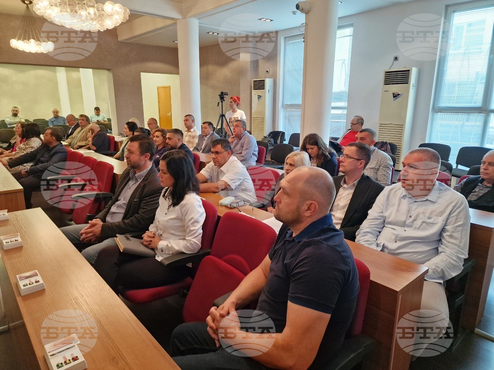 Общинските съветници в Търговище приеха единодушно актуализация на списъка за капиталовите разходи за годината