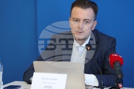 Национален пресклуб на БТА-Русе - Сдружение за модерна търговия - пресконференция