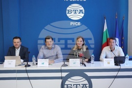 Национален пресклуб на БТА-Русе - Сдружение за модерна търговия - пресконференция