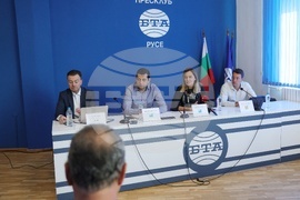 Национален пресклуб на БТА-Русе - Сдружение за модерна търговия - пресконференция