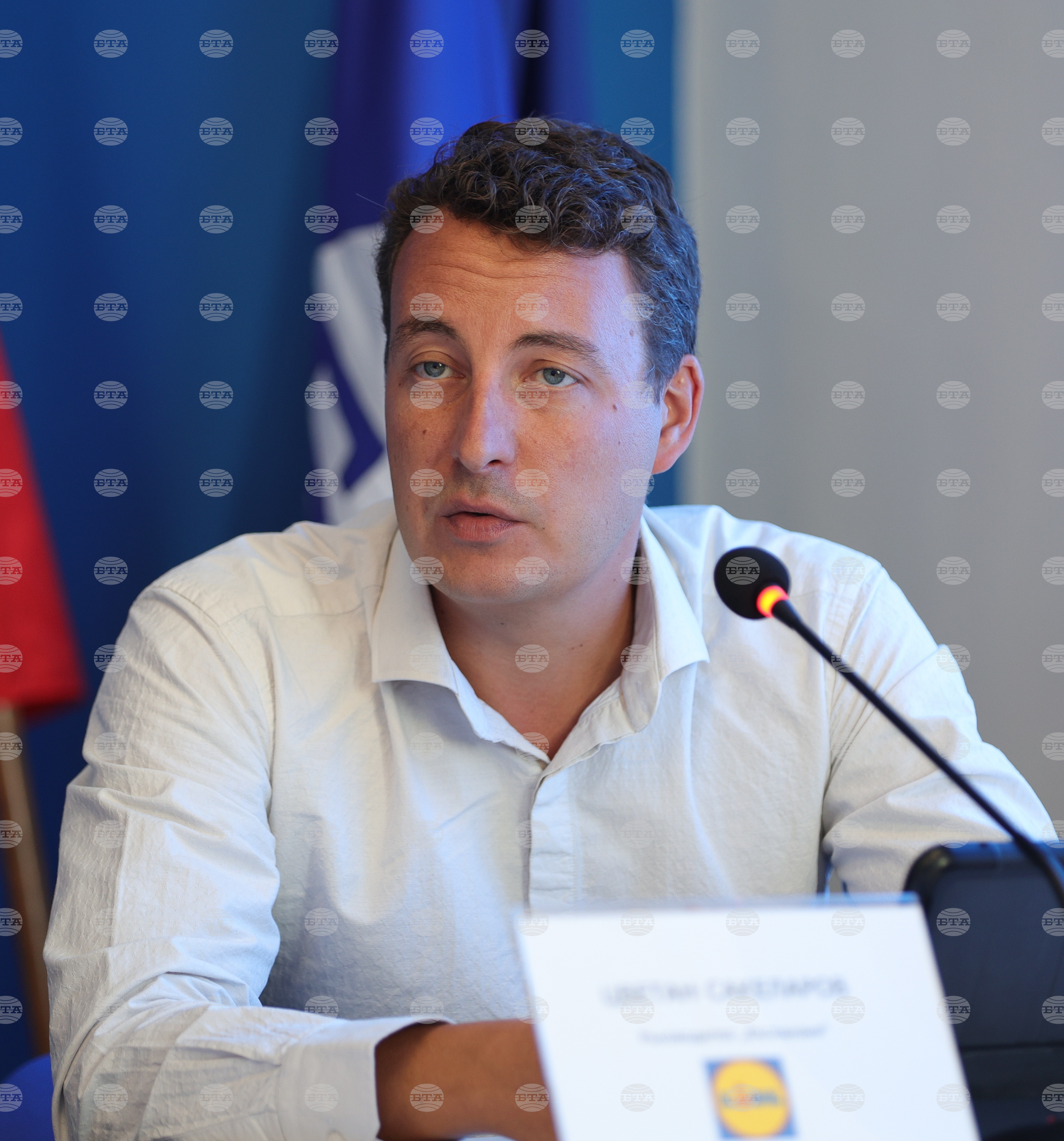 Национален пресклуб на БТА-Русе - Сдружение за модерна търговия - пресконференция