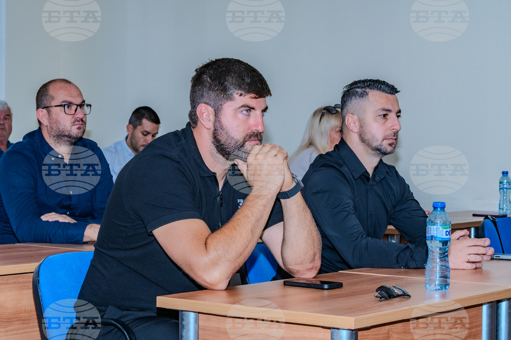 Остатъкът от средствата след финансиране на съществуващия дълг на Община Царево ще бъде използван за допълнителен обект
