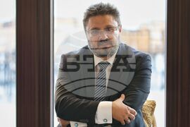 Ахелой - списание ЛИК на английски език - представяне