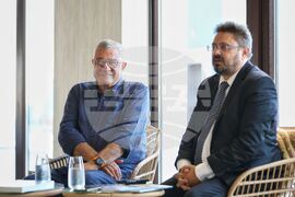 Ахелой - списание ЛИК на английски език - представяне