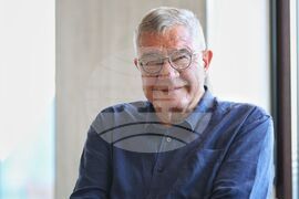 Ахелой - списание ЛИК на английски език - представяне