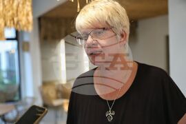 Ахелой - списание ЛИК на английски език - представяне