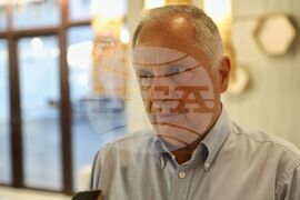 Ахелой - списание ЛИК на английски език - представяне