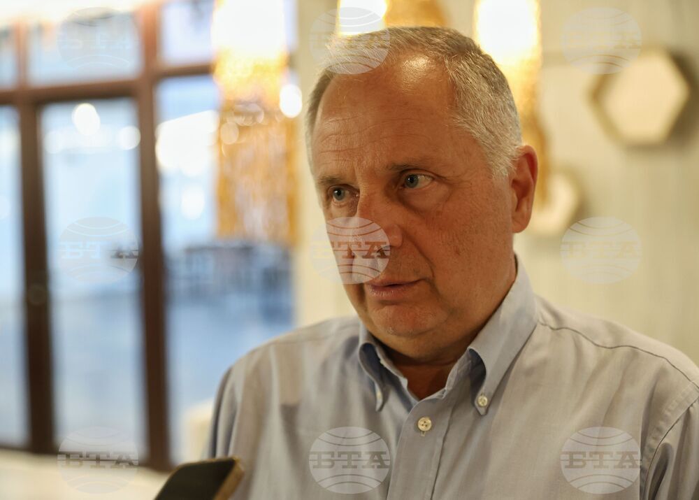 Ахелой - списание ЛИК на английски език - представяне