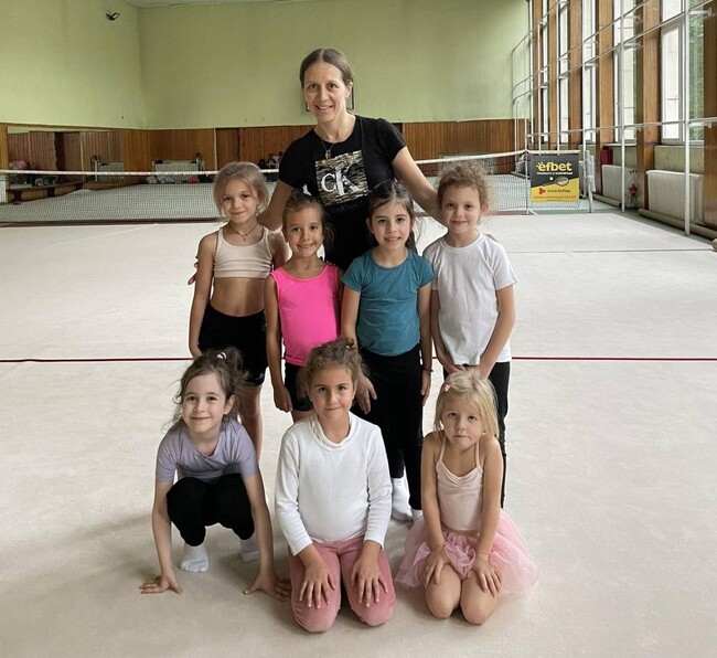 Бившата националка по художествена гимнастика Силвия Митева води обучение за треньори в Монголия