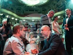 Снимка: Прессекретариат - Президентът: Над 2 720 000 лева достигнаха даренията за „Българската Коледа” от началото на двадесетото издание на благотворителната кампания.