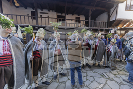  Габрово - Регионален етнографски музей на открито „Етър“ - коледари