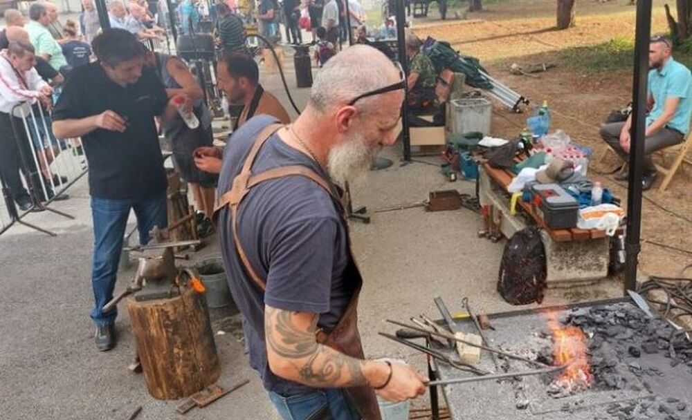 Община Плевен: Започва второто издание на ножаро-ковашкия пленер „Огън и искри“ в Плевен 