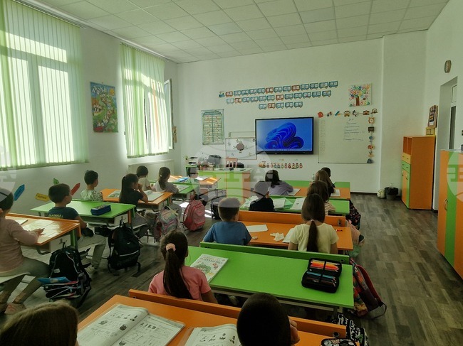 Троян - училище „Св. св. Кирил и Методий“ - СТЕМ - кабинети - проект