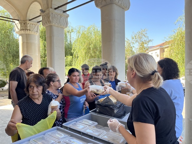 Свищов - инициатива - топъл обяд