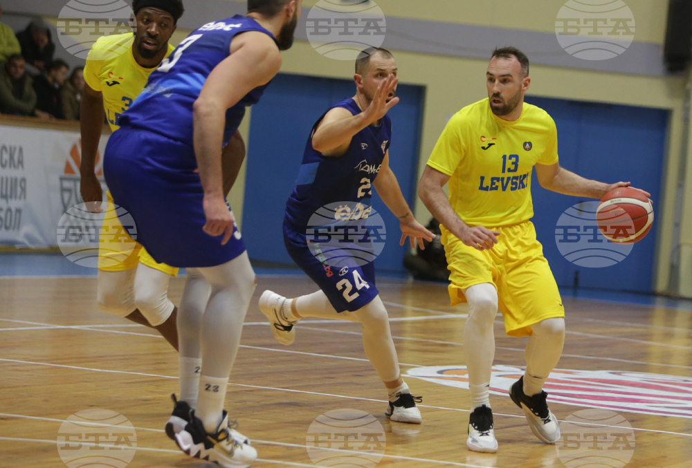Баскетбол - Левски (София) - Спартак (Плевен)
