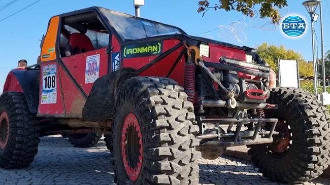 Стартът на тридневно офроуд състезание бе даден в Кърджали