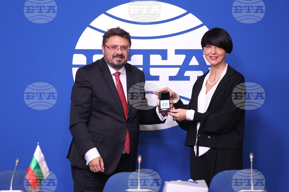 Национален пресклуб на БТА - София - БТА - Грузинската обществена телевизия - договор