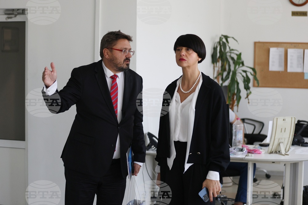 Национален пресклуб на БТА - София - БТА - Грузинската обществена телевизия - Кирил Вълчев - Тина Бердзенишвили