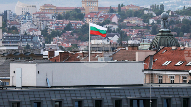 ОББ предоставя 100 млн. евро заем на ББР за изпълнение на програмата за енергийна ефективност на жилищните сгради и инвестиционната програма за общински проекти