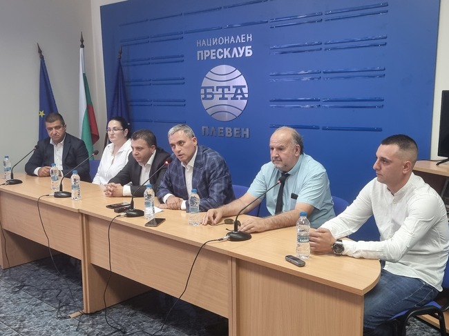 Представяне на листата с кандидати за народни представители на коалиция "Алианс за права и свободи" за 15 МИР-Плевен