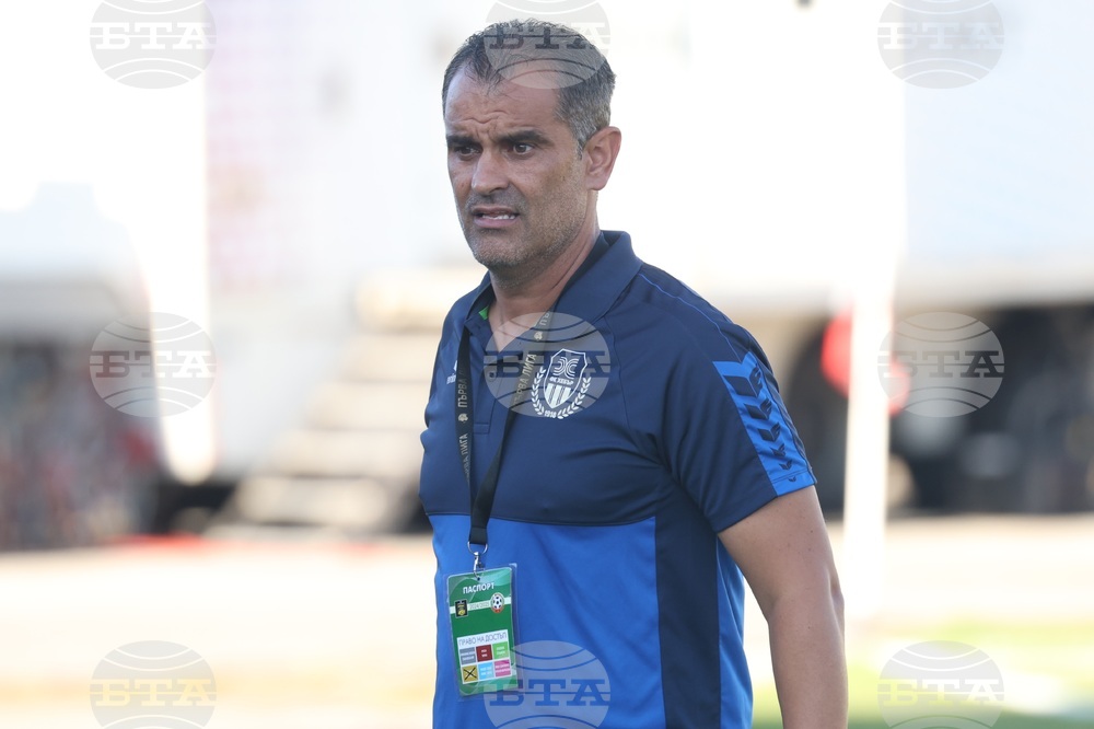 Футбол - Локомотив (София) - Хебър (Пазарджик)