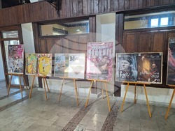 Снимка: Драматичен театър „Борис Луканов“ – Ловеч