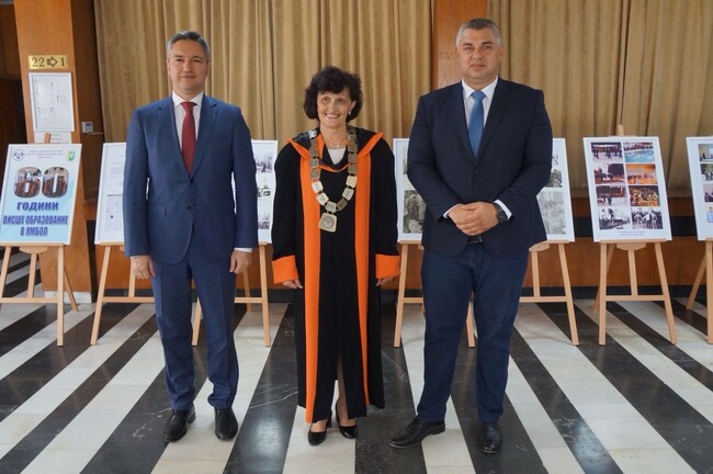 Кристиан Вигенин за Тракийския университет: Вие създавате младите професионалисти, които градят бъдещето ни