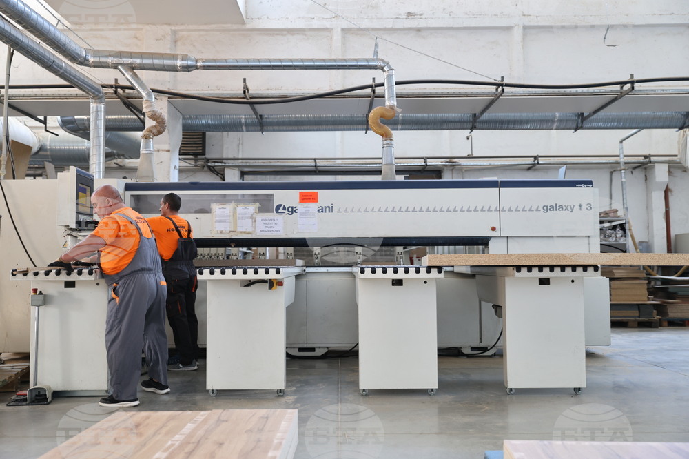 Пазарджик - мебелна фабрика „Колорадо“