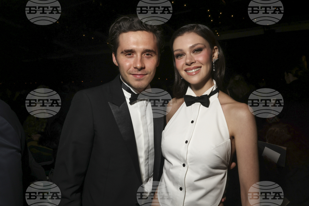 Синът на Дейвид и Виктория Бекъм обвинява родителите си, че искат да разрушат брака му