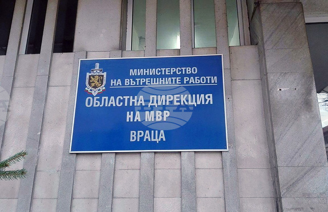 Жена е починала снощи, след като е била ударена от автомобил в козлодуйското село Хърлец