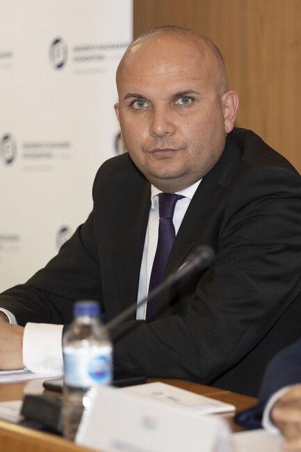 Илхан Кючюк: Три важни въпроса зададе Илхан Кючюк по повод издирването на журналиста Христо Грозев