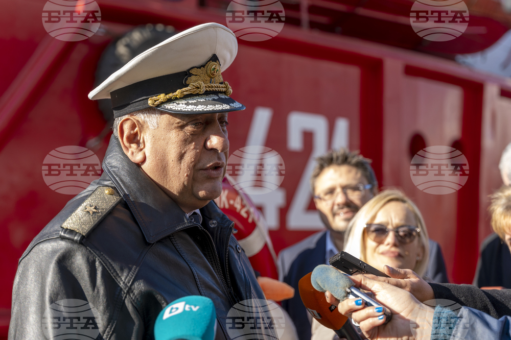 Varna, on the Black Sea - Research/Survey Vessel Sv. Sv. Kiril I Metodii - Departure - Antarctica 