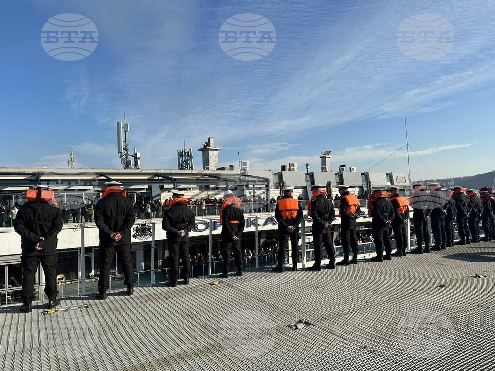 Varna, on the Black Sea - Research/Survey Vessel Sv. Sv. Kiril I Metodii - Departure - Antarctica