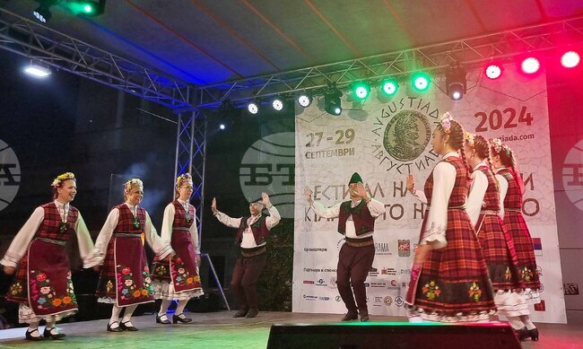 Тринадесетото издание на фестивала на виното и културното наследство "Августиада" започва в Стара Загора 