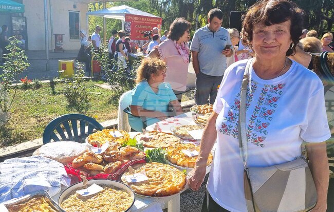 Село Макариополско - празник на баницата 
