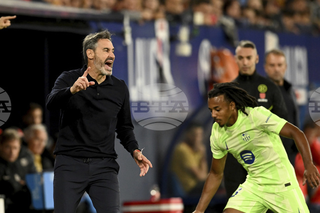 Треньорът на Осасуна Висенте Морено потвърди, че ще напусне поста в края на сезона