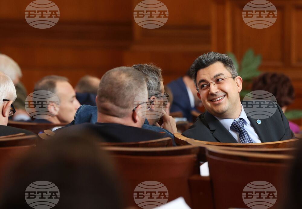 Парламент - Пламен Николов - заседание