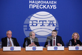 Национален пресклуб на БТА - договор - подписване
