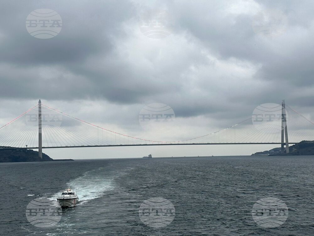 Турция - Кораб „Св. св. Кирил и Методий“ - Антарктида - ден 2