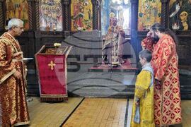 Търговище - неделна служба - храм „Св. Успение Богородично“